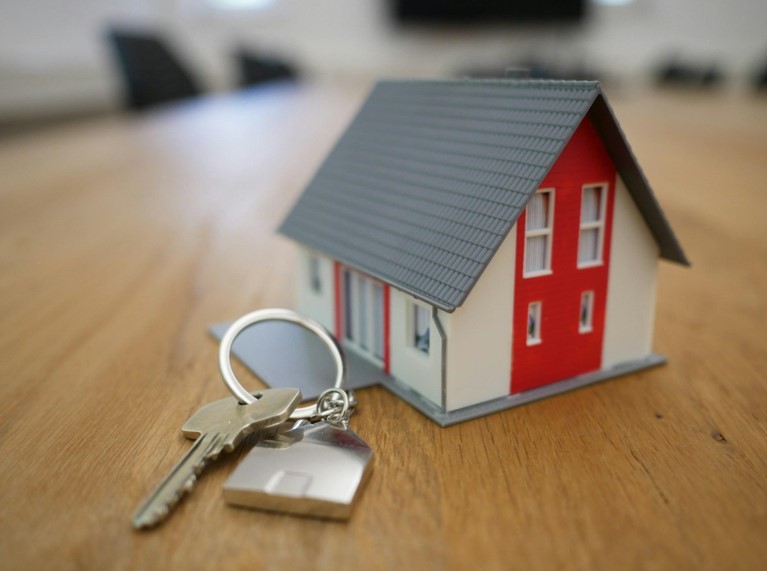Retirees and Mortgages: How to Secure a Loan During Your Golden Years